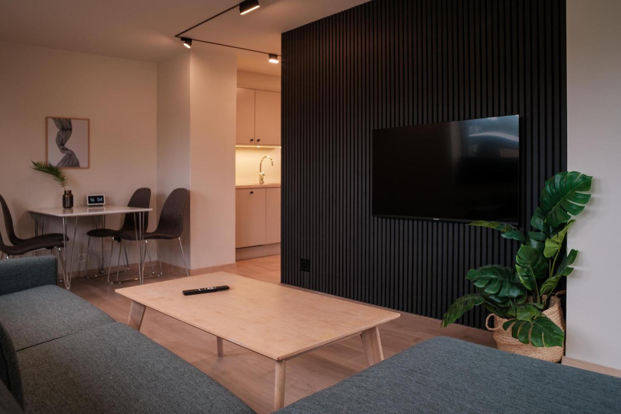 Sommaroya Beach Apartment 特罗姆瑟 外观 照片